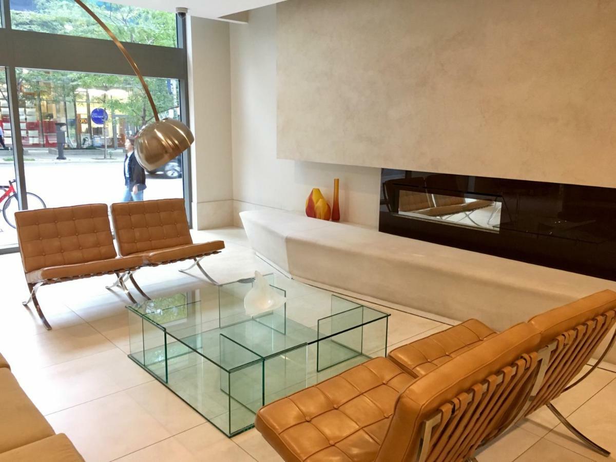 Altitude Suites Bay Street - Holiday Bonus - Free Parking Toronto Buitenkant foto